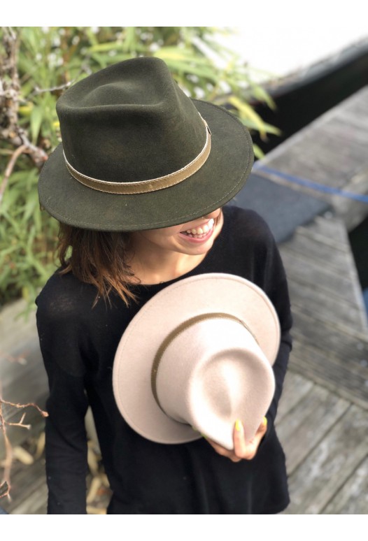 Classic dark green hat 