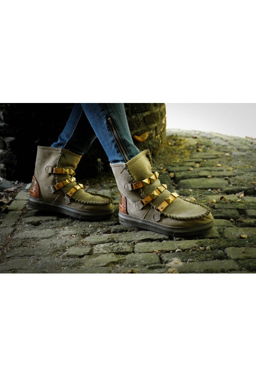 Ymiz M Urban Bosco (sheepskin)