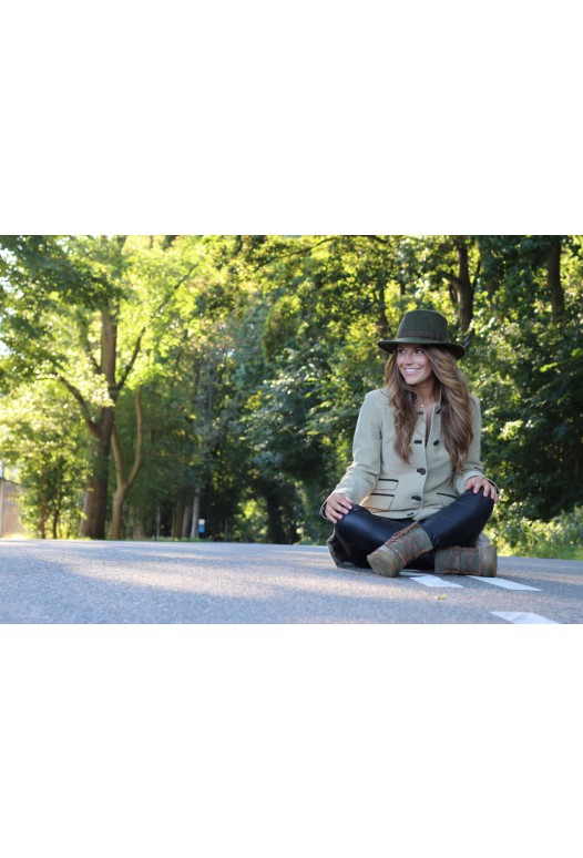 Ymiz M Bosco (sheepskin)