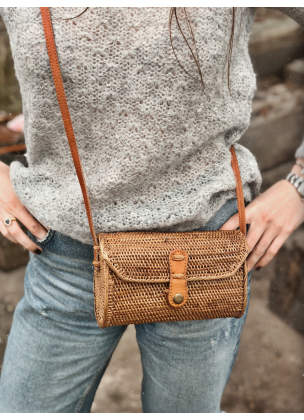 Straw crossbody - '"Lora"