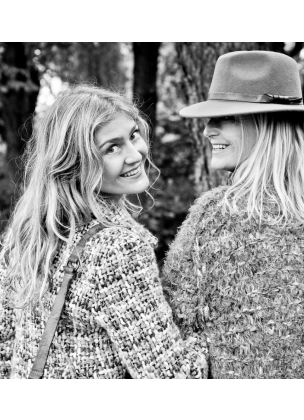 Carlala Jacket Black - Short 