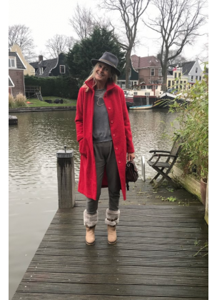 Get it - Diep Rode wollen jas 