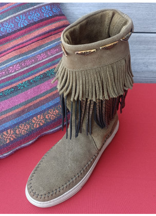 Uluru Essence Moss Green